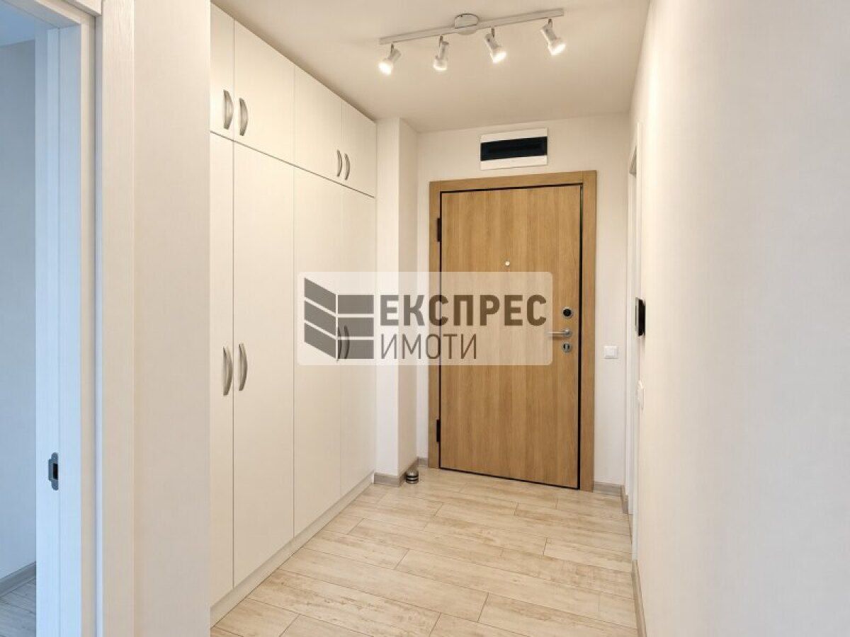 Наем на Апартамент в Бриз, Варна – снимка 8