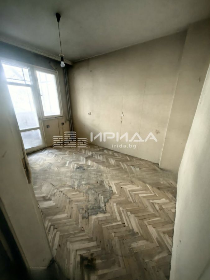 Продажба на Апартамент в Център, София – снимка 3