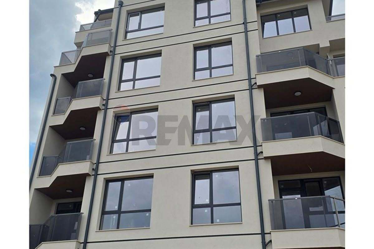 Продажба на Апартамент в , Сандански – снимка 2