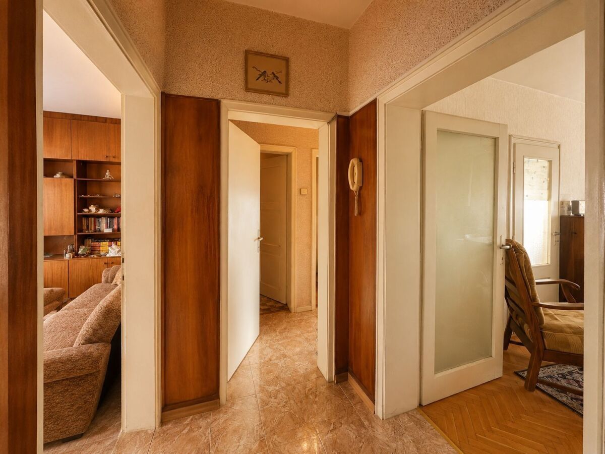 Продажба на Апартамент в , Шумен – снимка 6