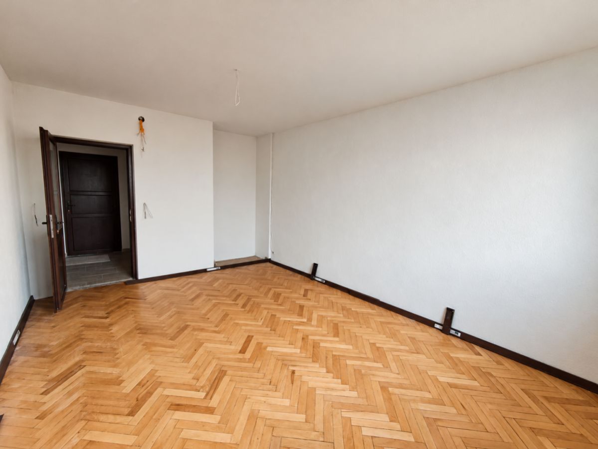 Продажба на Апартамент в , Шумен – снимка 3