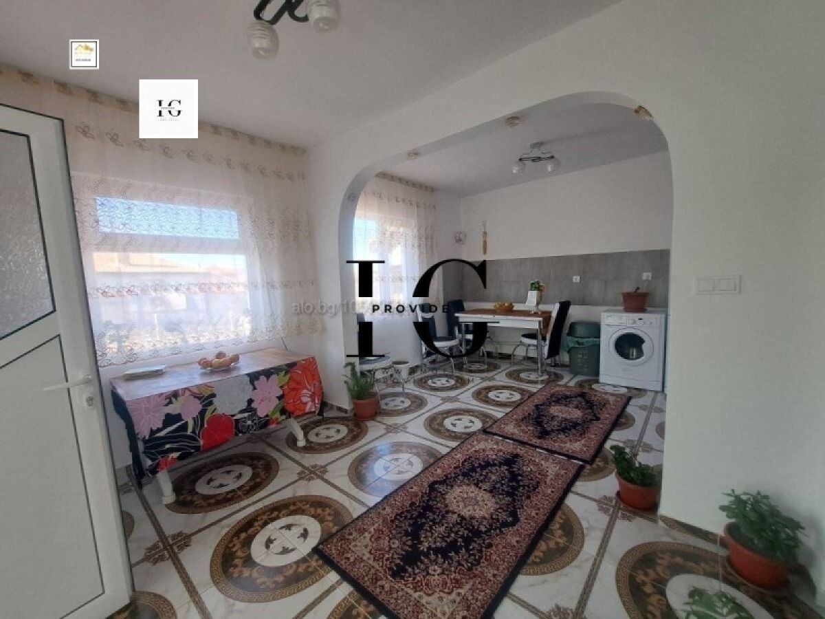 Продажба на Къща в , Черноград – снимка 1