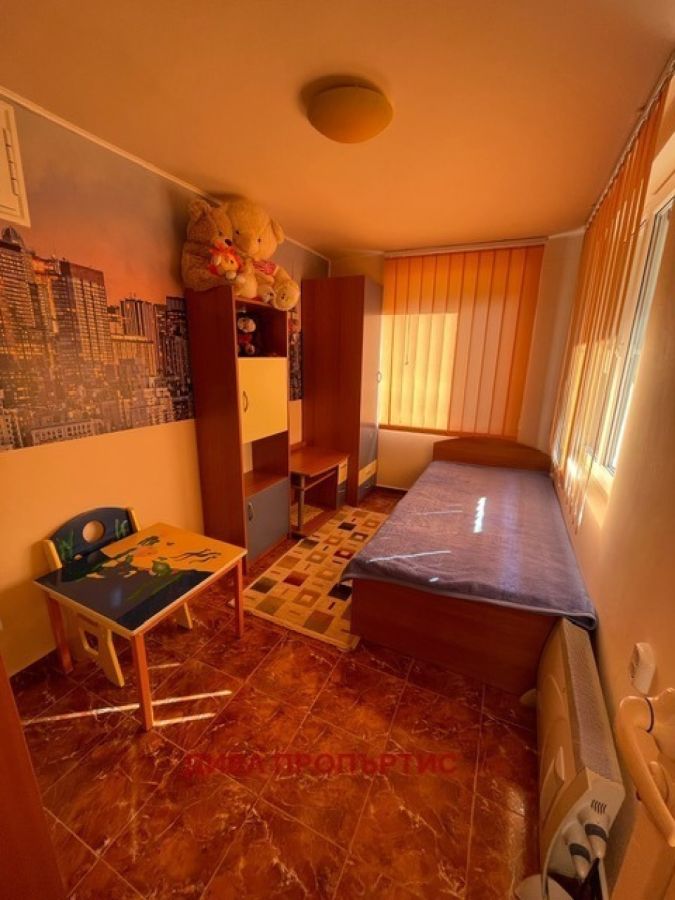 Продажба на Къща в , Искрец – снимка 15