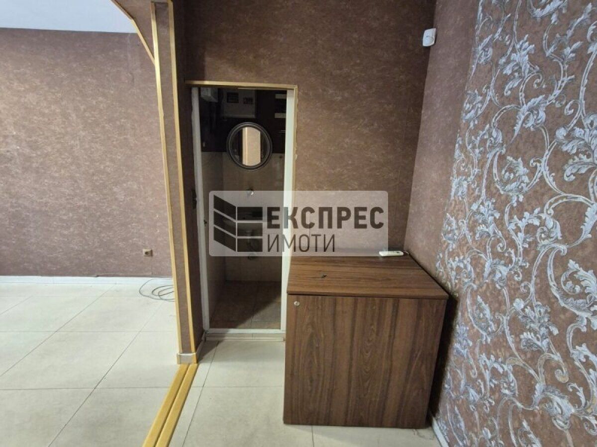 Наем на Офис в Колхозен пазар, Варна – снимка 3
